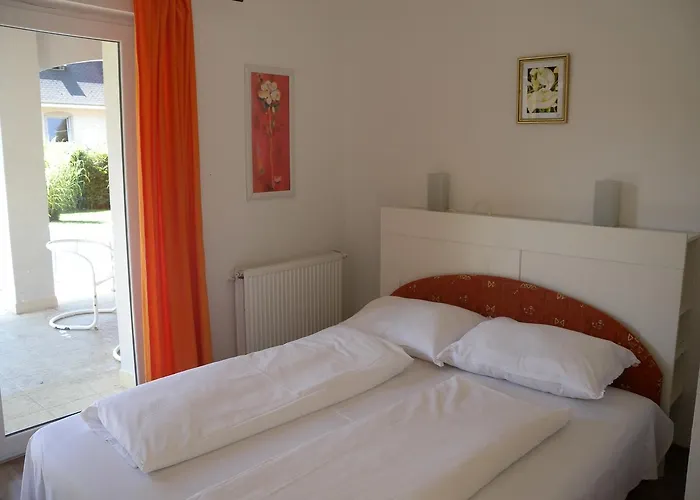 In - Balaton 20063 Feriehus Siófok